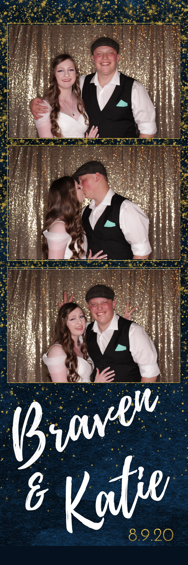 Katie and Braven’s Wedding | View more photos from the event at gallery.photoboothbillings.com/u/PhotoBoothBillings/Katie-and-Braven’s-Wedding